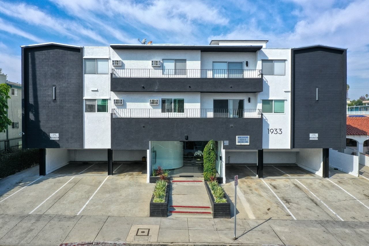 ,Exterior Front